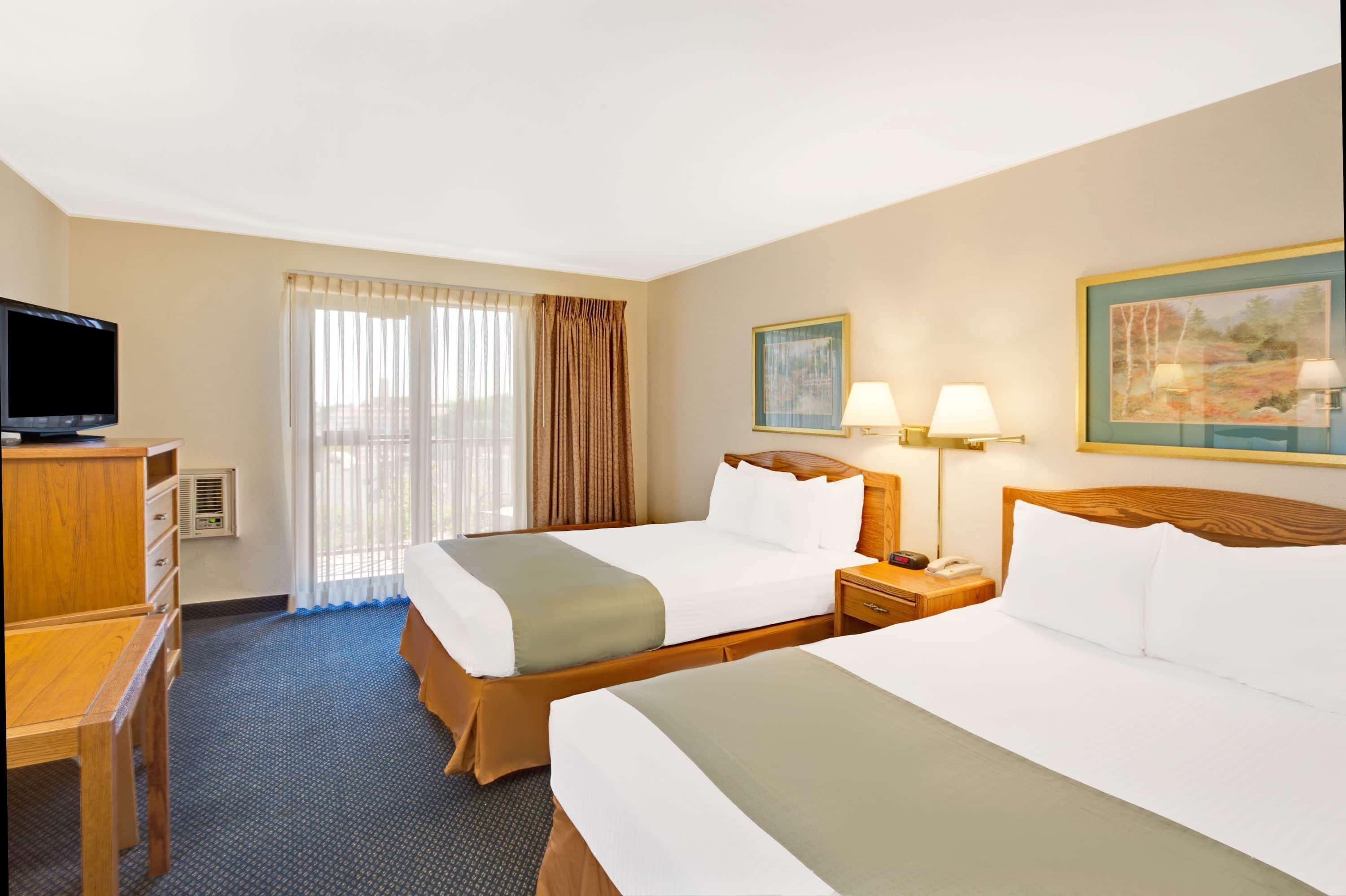 Travelodge By Wyndham Rapid City Eksteriør billede