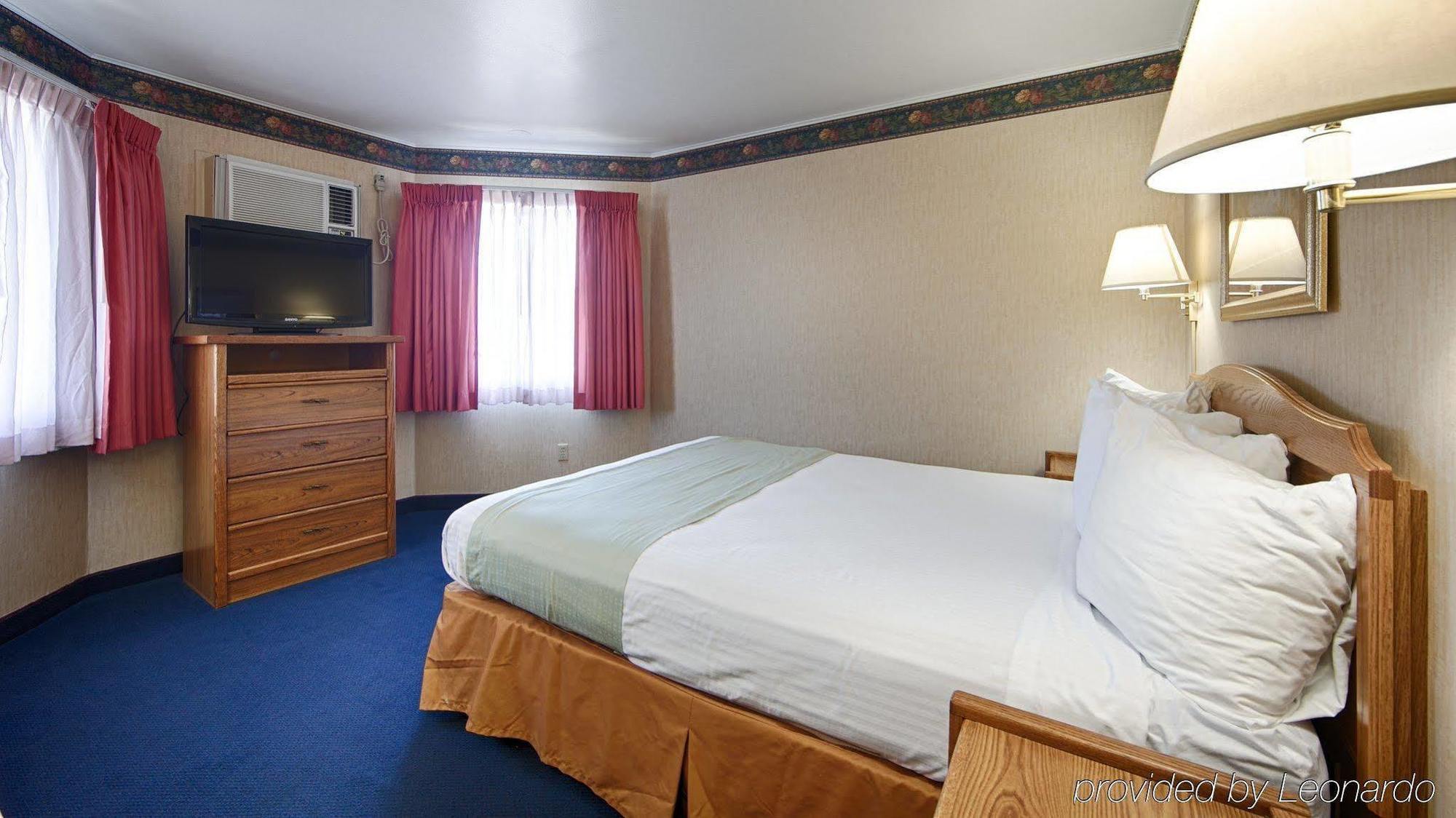 Travelodge By Wyndham Rapid City Eksteriør billede