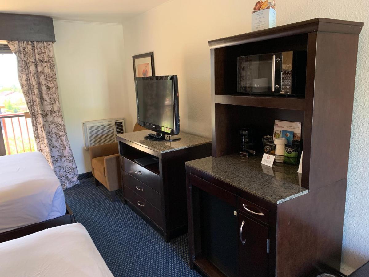 Travelodge By Wyndham Rapid City Eksteriør billede