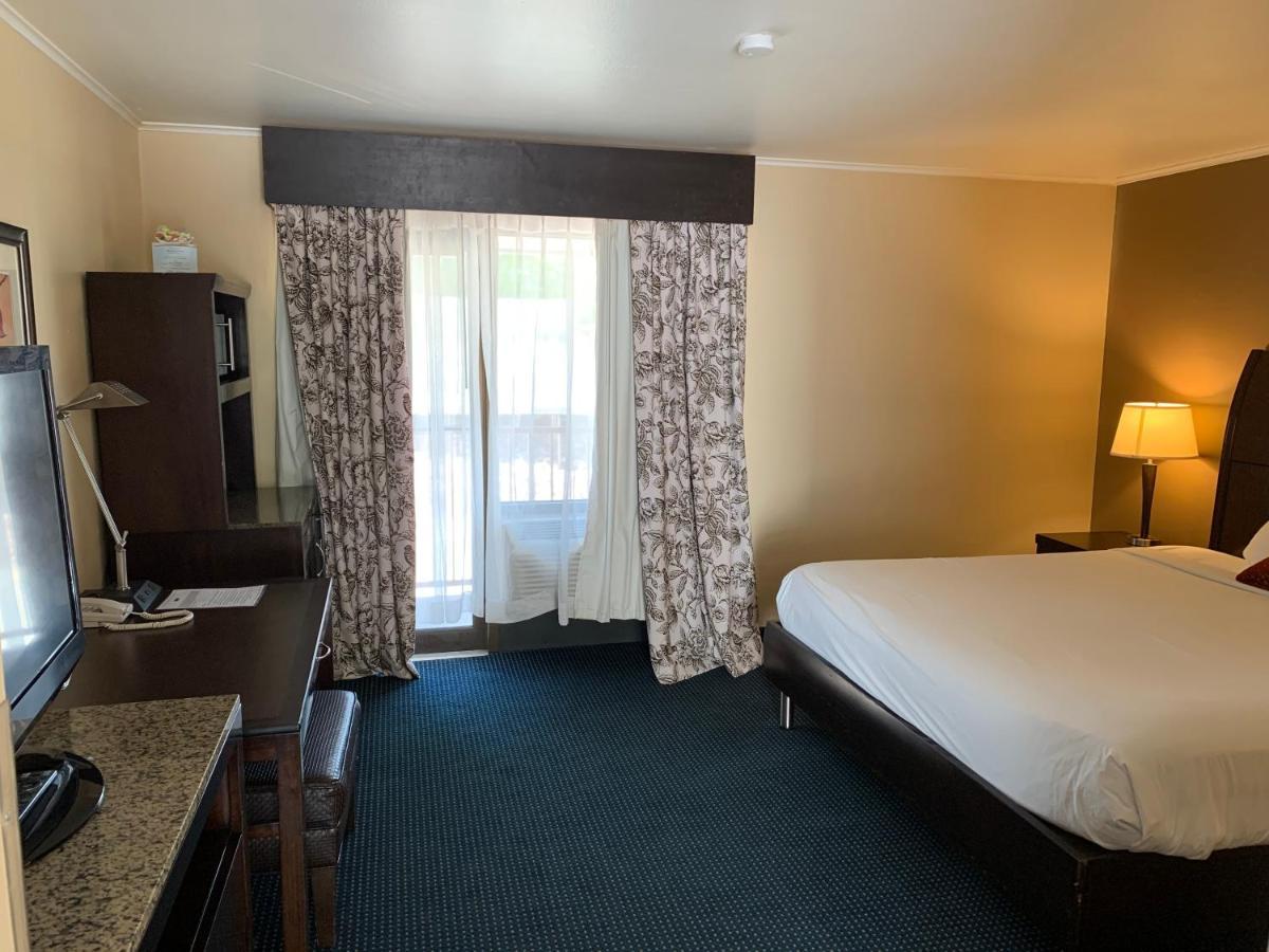 Travelodge By Wyndham Rapid City Eksteriør billede