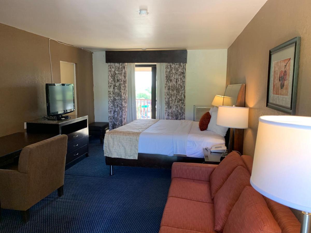 Travelodge By Wyndham Rapid City Eksteriør billede