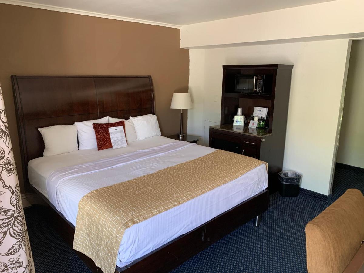 Travelodge By Wyndham Rapid City Eksteriør billede